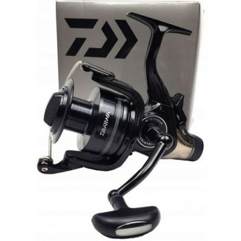 KOŁOWROTEK DAIWA BLACK...