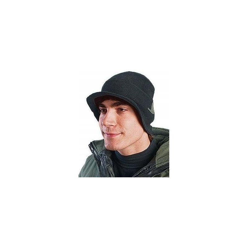 CZAPKA ZIMOWA JAXON Z DASZKIEM UJ-FXL Z LOGO
