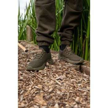 BUTY WĘDKARSKIE FOX MESH LITE TRAINER ROZM 44