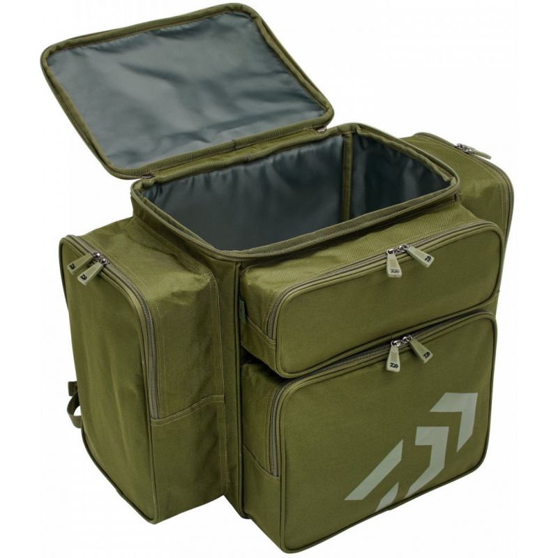 PLECAK DAIWA BLACK WIDOW COMPACT 52x32x35cm 