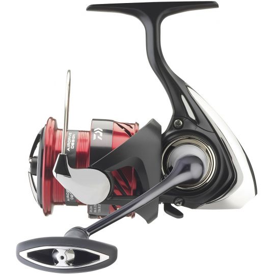 KOŁOWROTEK DAIWA NINJA LT 5000-C MODEL 2025