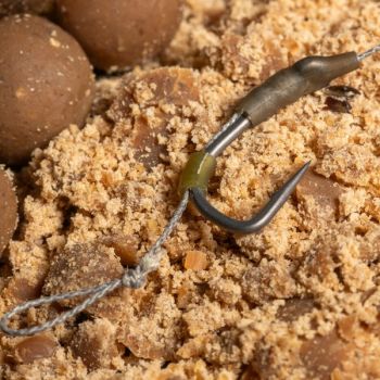 PRZYPON NASH TUBE BLOW BACK RIG 4 BARBLESS