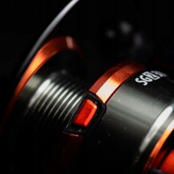 KOŁOWROTEK SAVAGE GEAR SG2 3000H FD 5+1BB