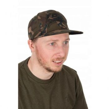 CZAPKA FOX Z DASZKIEM CAMO...