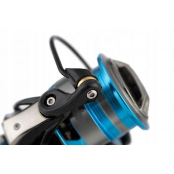 KOŁOWROTEK SALMO S2000 REEL SPINNINGOWY